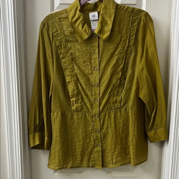 CAbi Olive Green Blouse - Picture 1 of 1